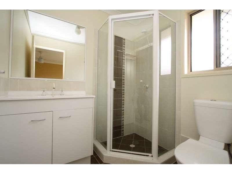 35 Dart Place, Parkinson QLD 4115