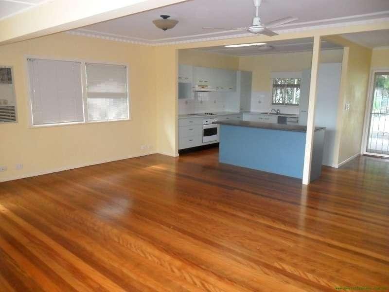 28 Sirius Street, Coorparoo QLD 4151