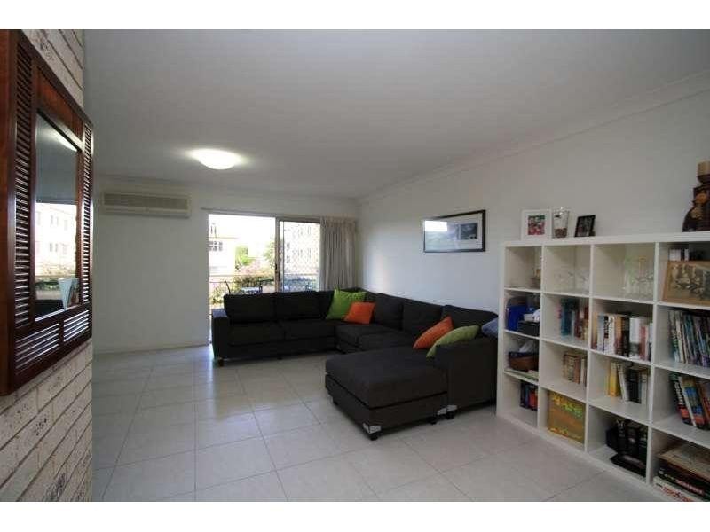 2/36 Haig Street, Coorparoo QLD 4151