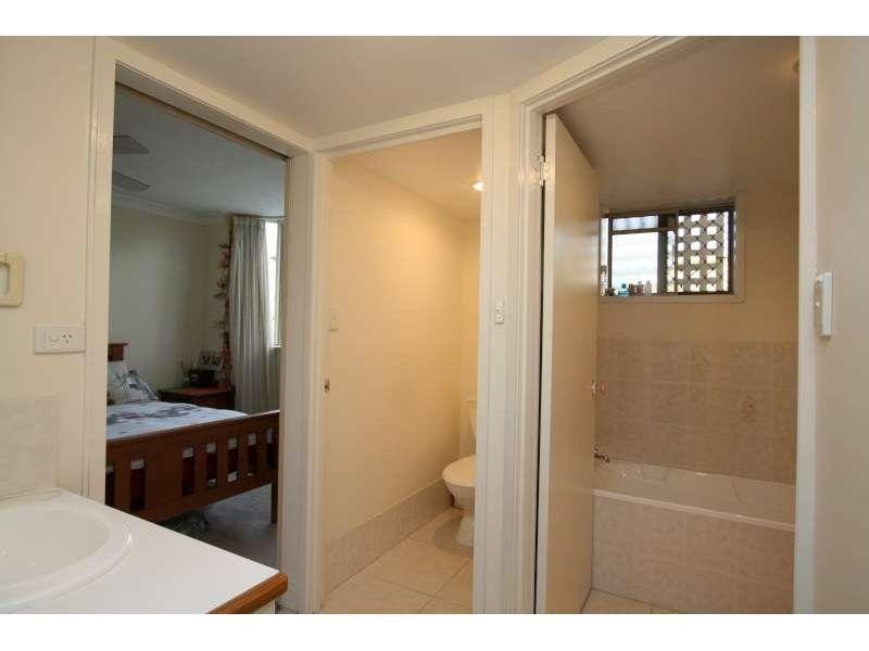 2/36 Haig Street, Coorparoo QLD 4151