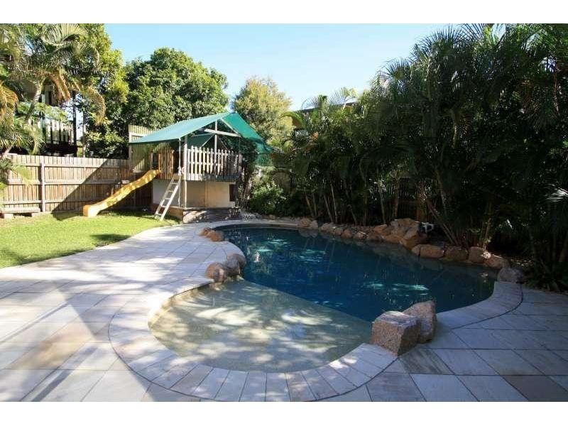 59 Carranya Street, Camp Hill QLD 4152