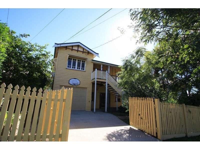 59 Carranya Street, Camp Hill QLD 4152