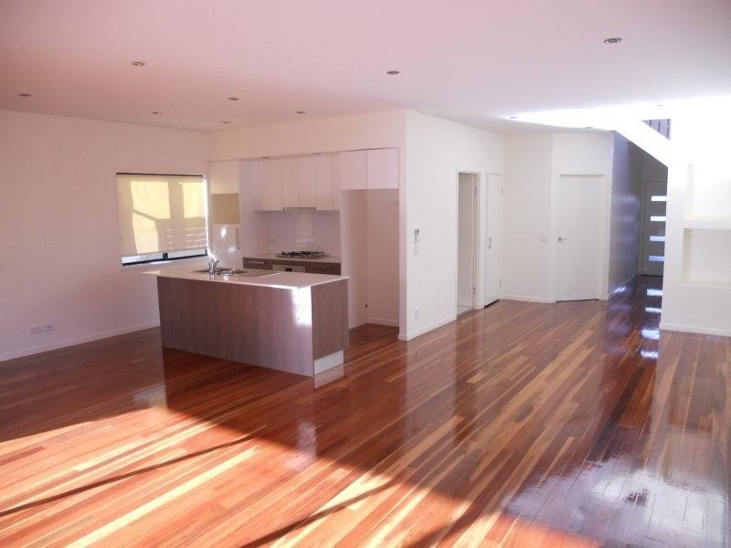 54 Whites Road, Manly West QLD 4179