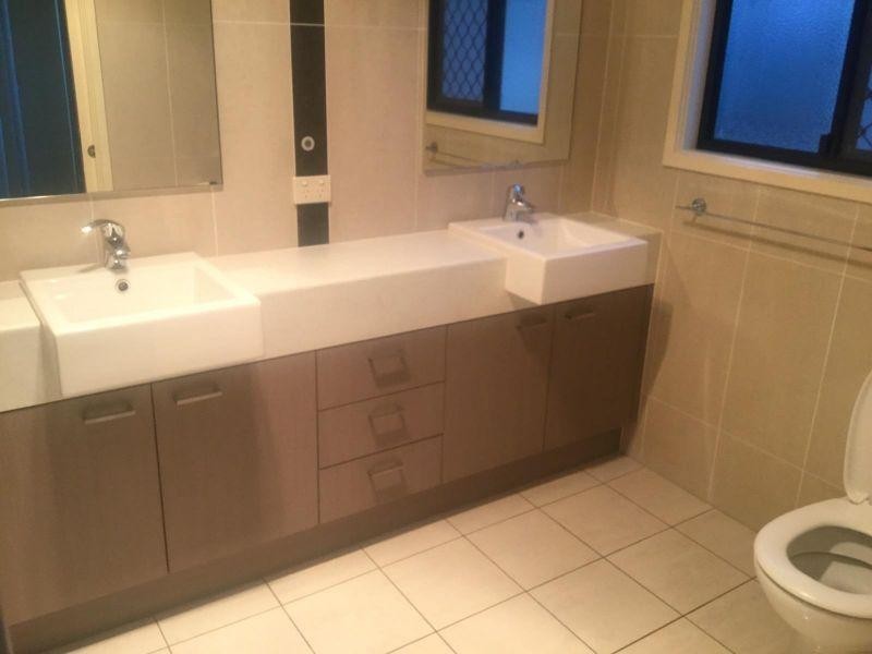 54 Whites Road, Manly West QLD 4179