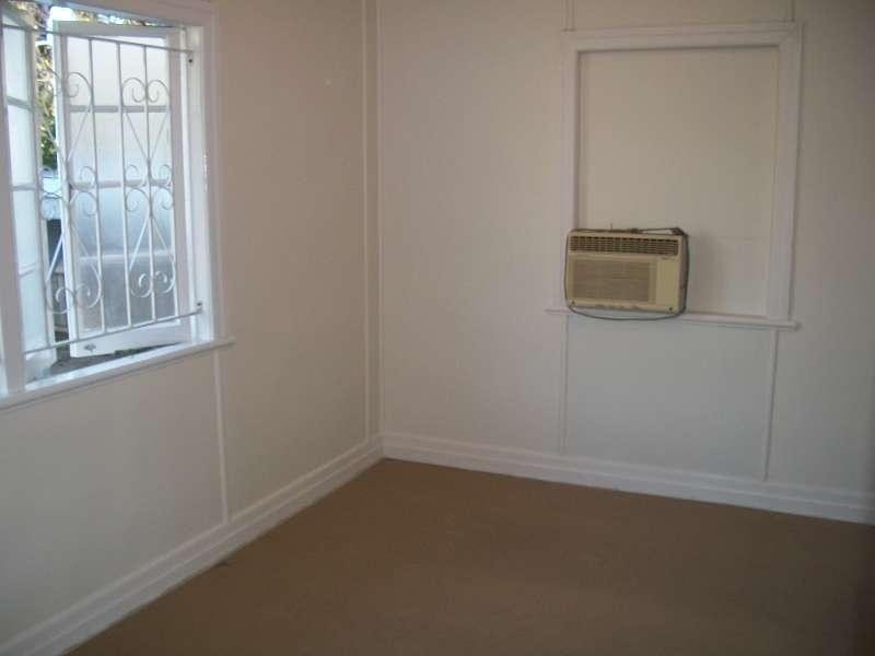 65 Chaucer Street, Moorooka QLD 4105