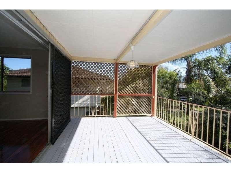 37 Onyx Street, Keperra QLD 4054