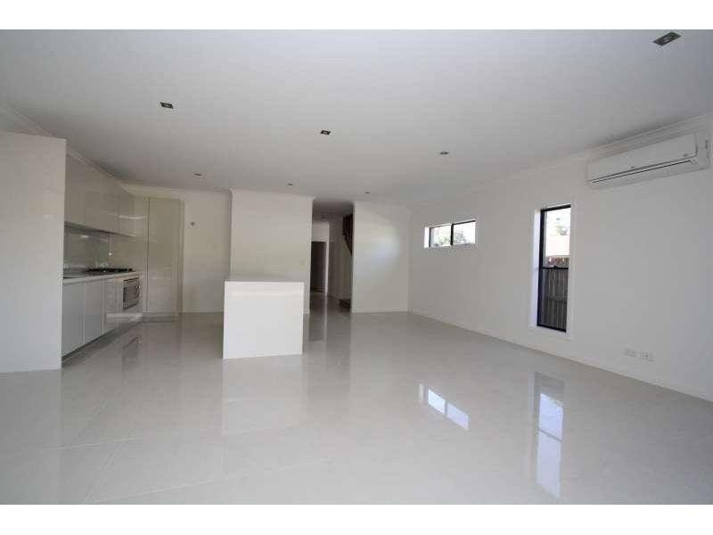 18 Jersey Street, Morningside QLD 4170