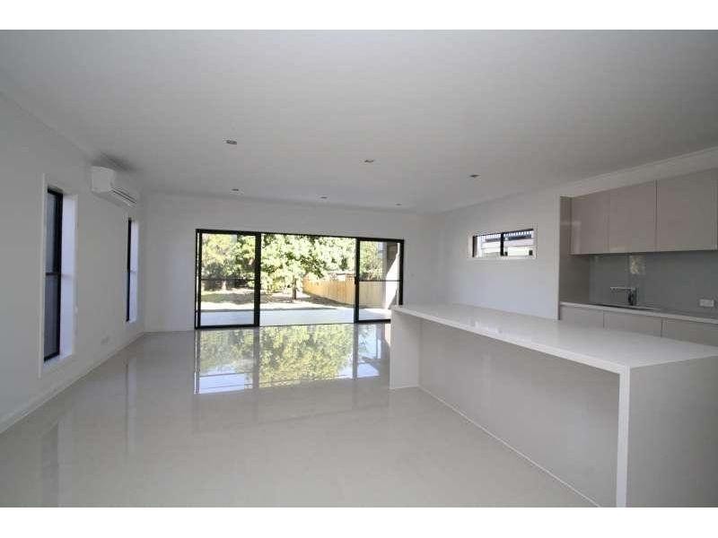 18 Jersey Street, Morningside QLD 4170