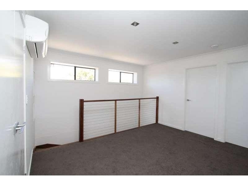 18 Jersey Street, Morningside QLD 4170