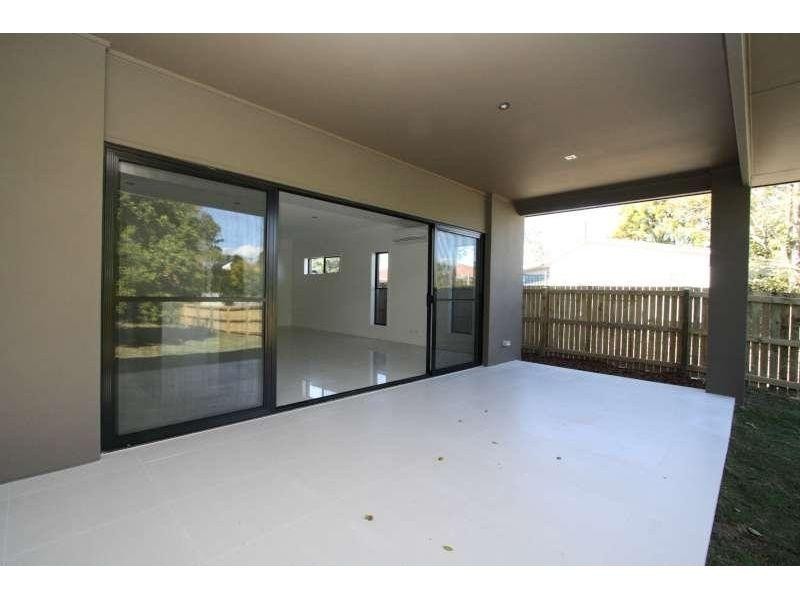 18 Jersey Street, Morningside QLD 4170