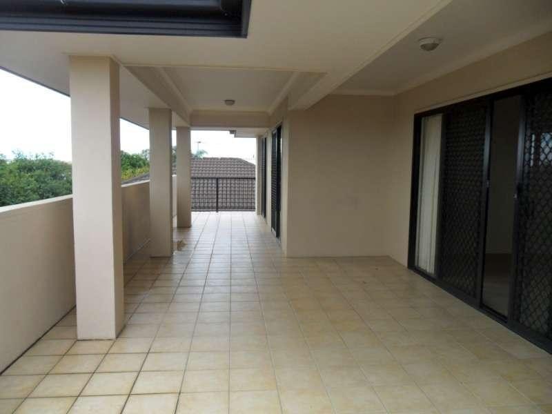 9/102-104 Pashen Street, Morningside QLD 4170