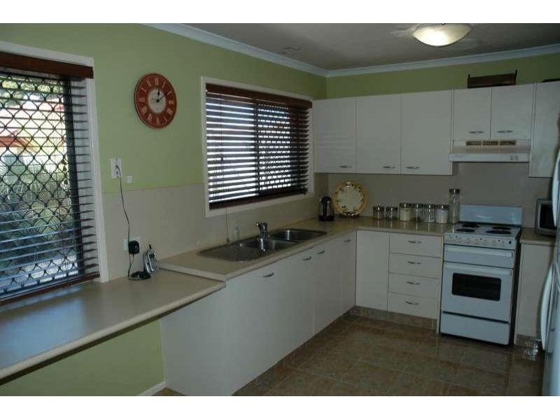 27 Kancoona Street, Rochedale South QLD 4123