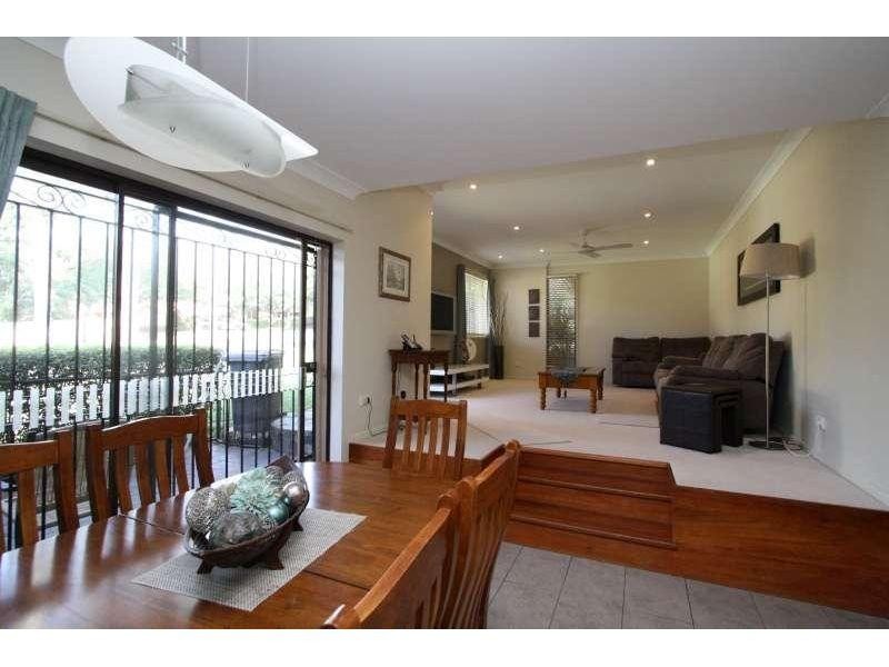 74 Monash Road, Tarragindi QLD 4121