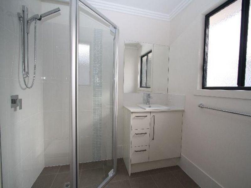 2/37 Orana Street, Carina QLD 4152