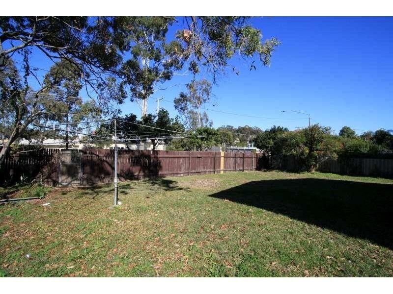 16 Karabil Street, Kingston QLD 4114