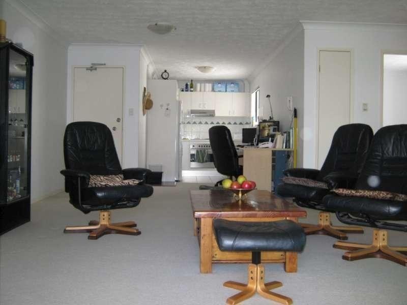 2/43 Rialto Street, Coorparoo QLD 4151