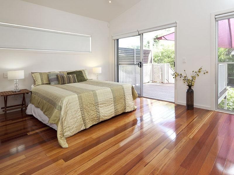 153 Macrossan Avenue, Norman Park QLD 4170