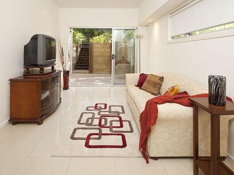 153 Macrossan Avenue, Norman Park QLD 4170