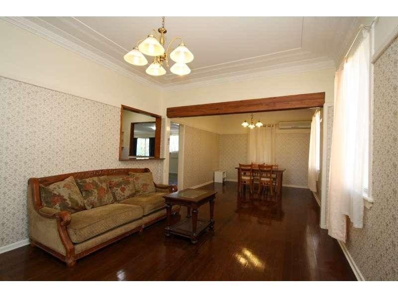 639 Old Cleveland Road, Camp Hill QLD 4152