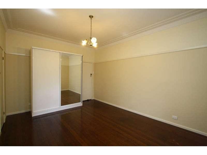 639 Old Cleveland Road, Camp Hill QLD 4152