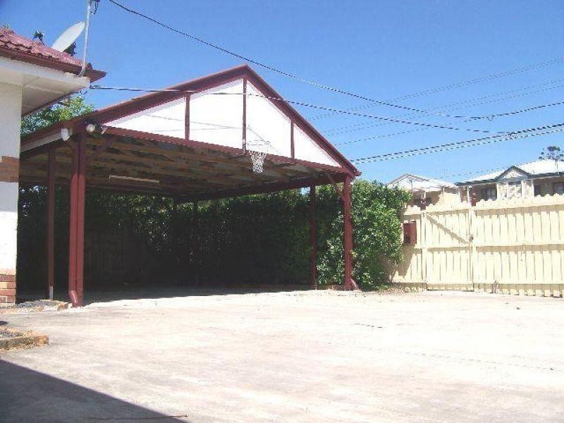 78 Macrossan Avenue, Norman Park QLD 4170
