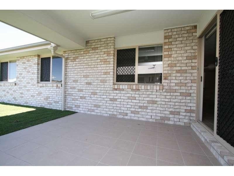 6 Serenity Court, Crestmead QLD 4132