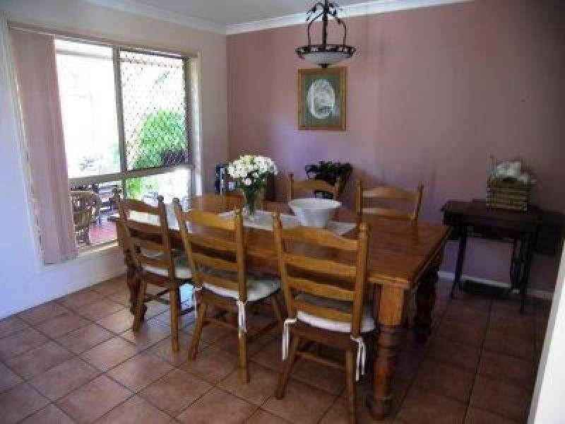 3 Gleneagles Court, Redland Bay QLD 4165