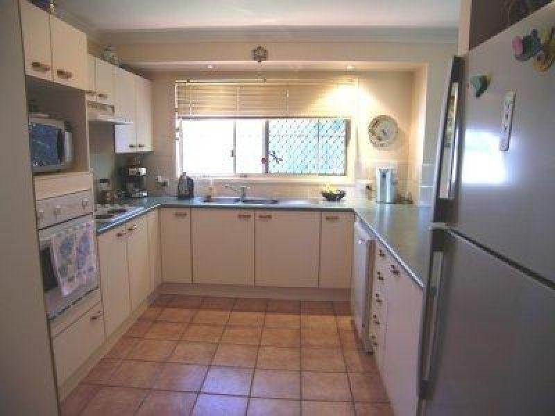 3 Gleneagles Court, Redland Bay QLD 4165