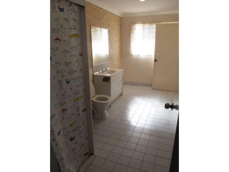 9/7-9 Pendlebury Court, Edens Landing QLD 4207