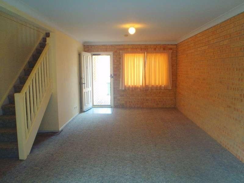 9/7-9 Pendlebury Court, Edens Landing QLD 4207