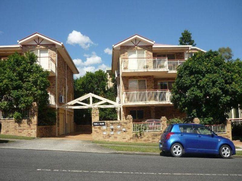 2/30 Noela Street, Coorparoo QLD 4151