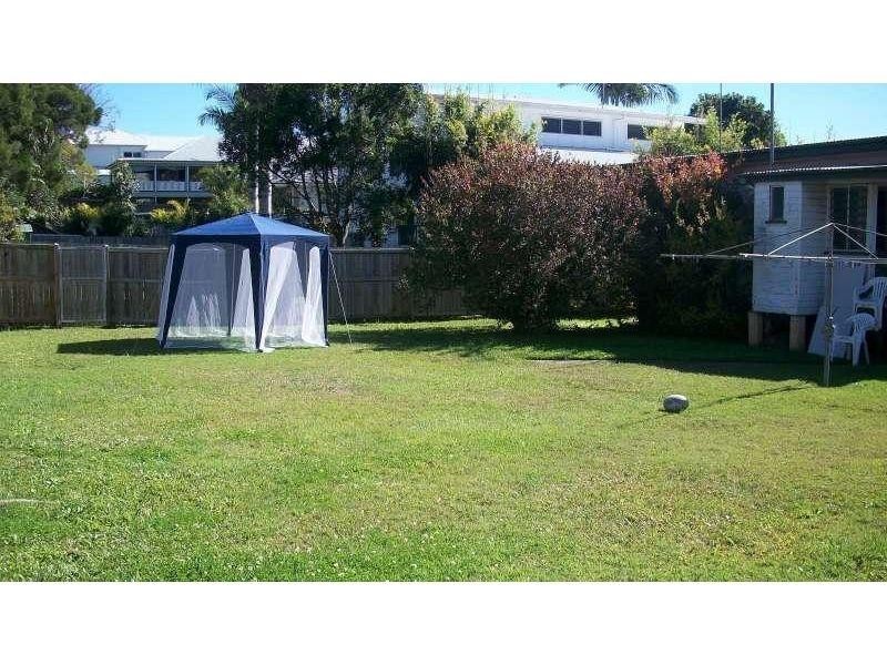 111 Macdonald Street, Norman Park QLD 4170