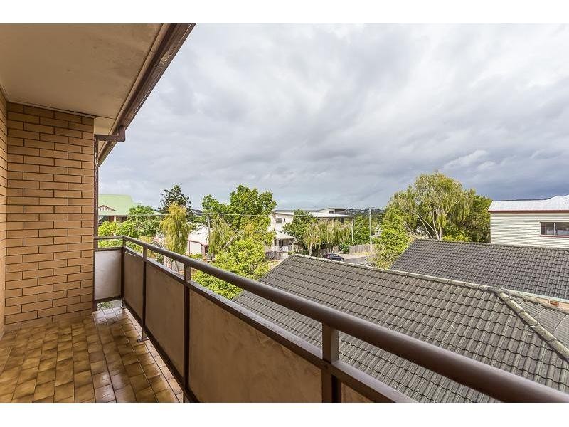 6/2 Terrace Street, Newmarket QLD 4051