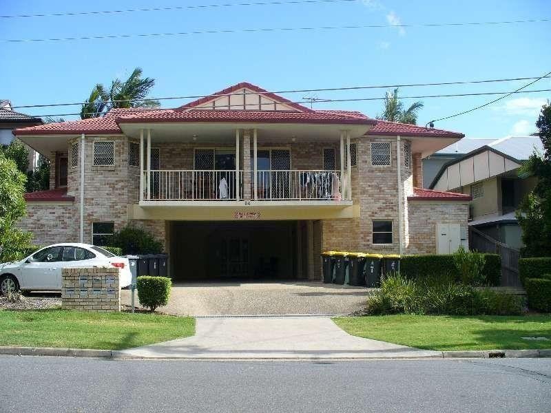 3/64 Miles Street, Hawthorne QLD 4171