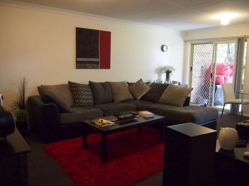 3/64 Miles Street, Hawthorne QLD 4171