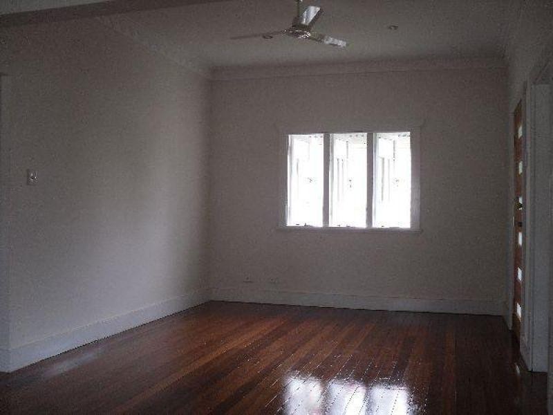 45 Reuben Street, Holland Park QLD 4121