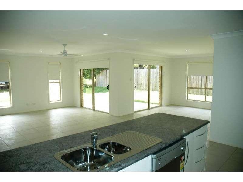 682A Kingston Road, Loganlea QLD 4131