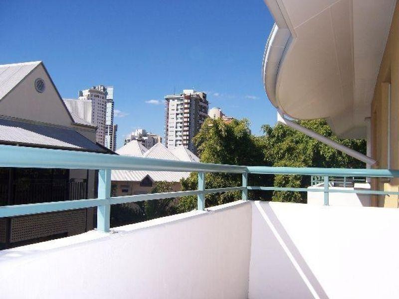 35/128 Bowen Street, Spring Hill QLD 4000