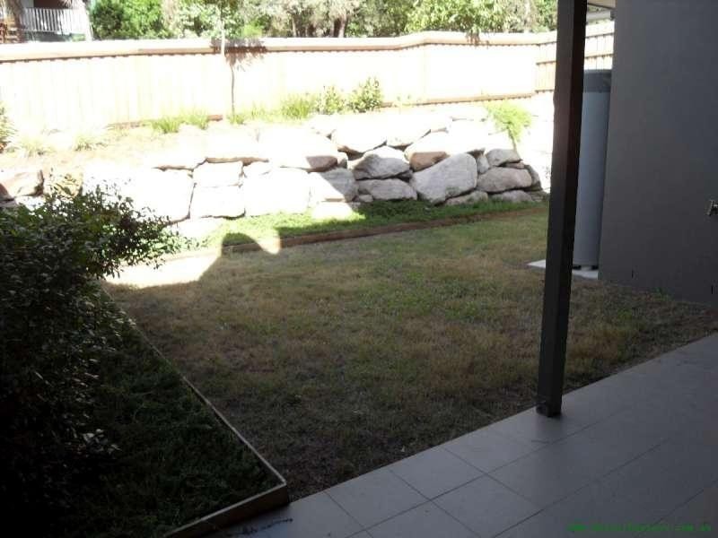 8/276 Pine Mountain Road, Carina Heights QLD 4152