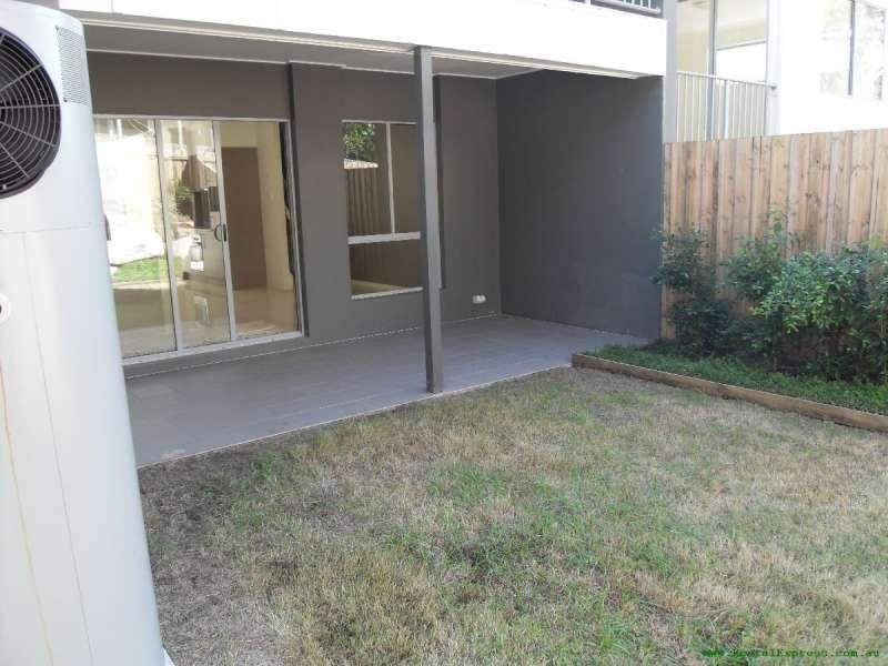 8/276 Pine Mountain Road, Carina Heights QLD 4152