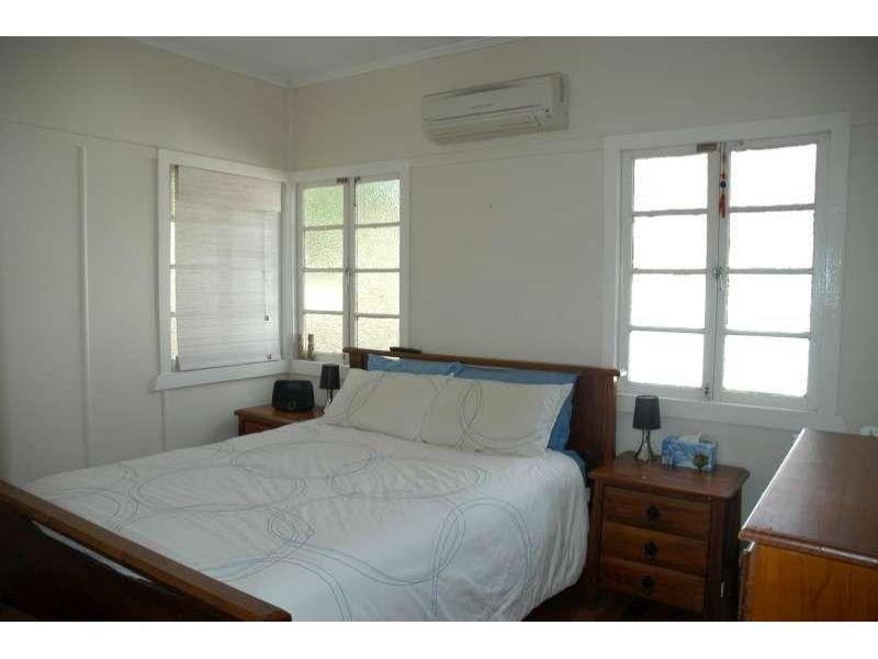 38 Mar Street, Holland Park QLD 4121