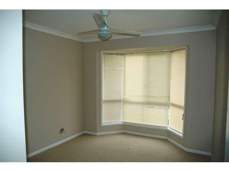 1 Bixby Court, Boronia Heights QLD 4124