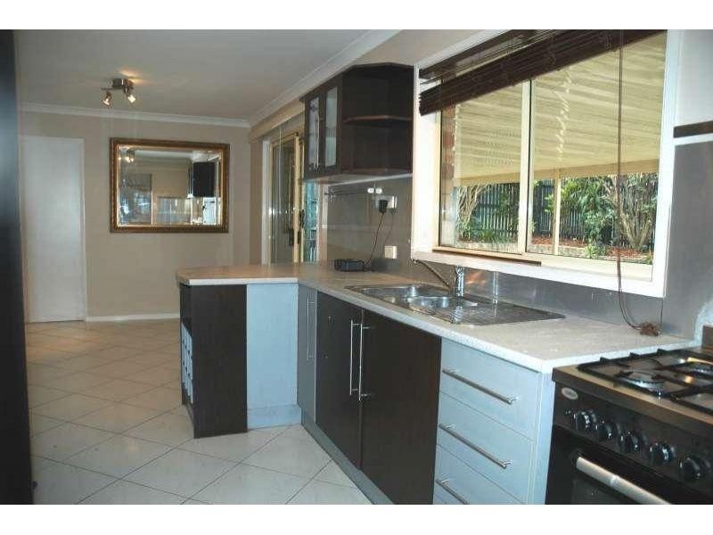 1 Bixby Court, Boronia Heights QLD 4124