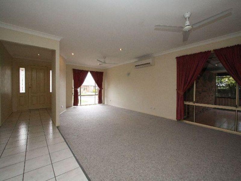 6 Bluebell Place, Calamvale QLD 4116