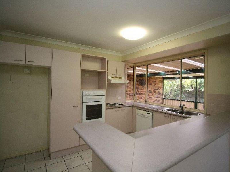 6 Bluebell Place, Calamvale QLD 4116