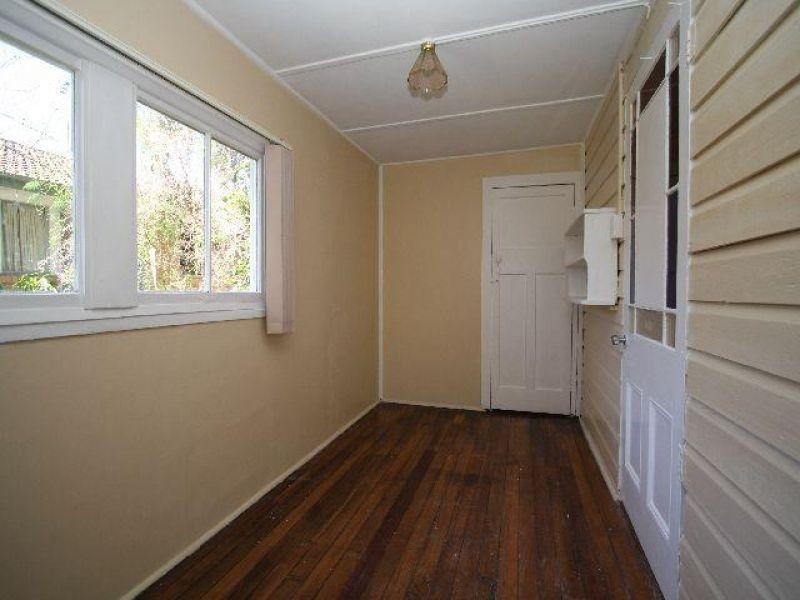 39 York Street, Coorparoo QLD 4151