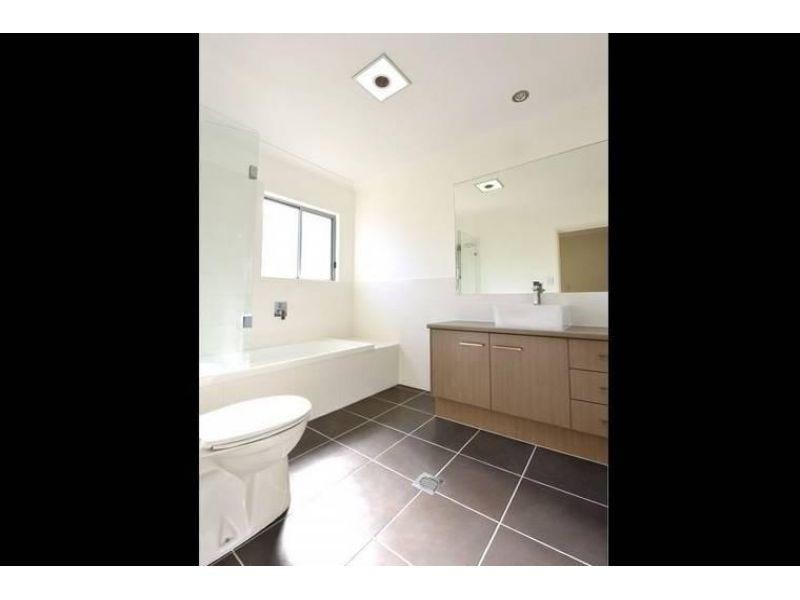 4/24 Rossiter Street, Morningside QLD 4170