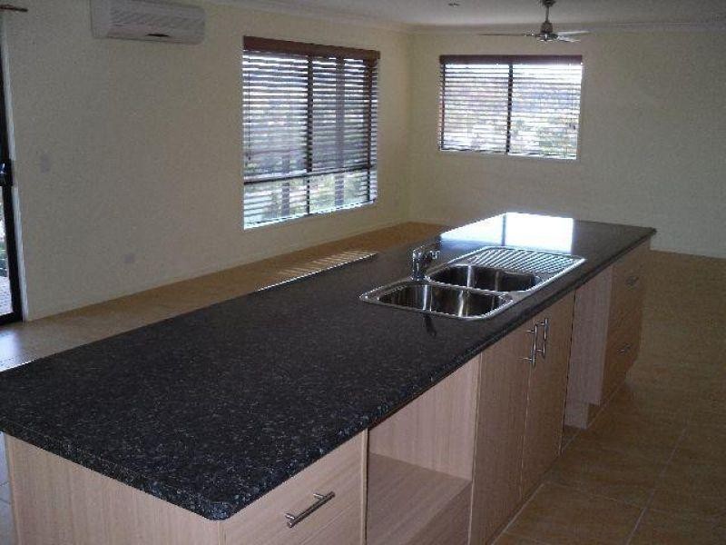 26 Lenna Court, Mount Warren Park QLD 4207