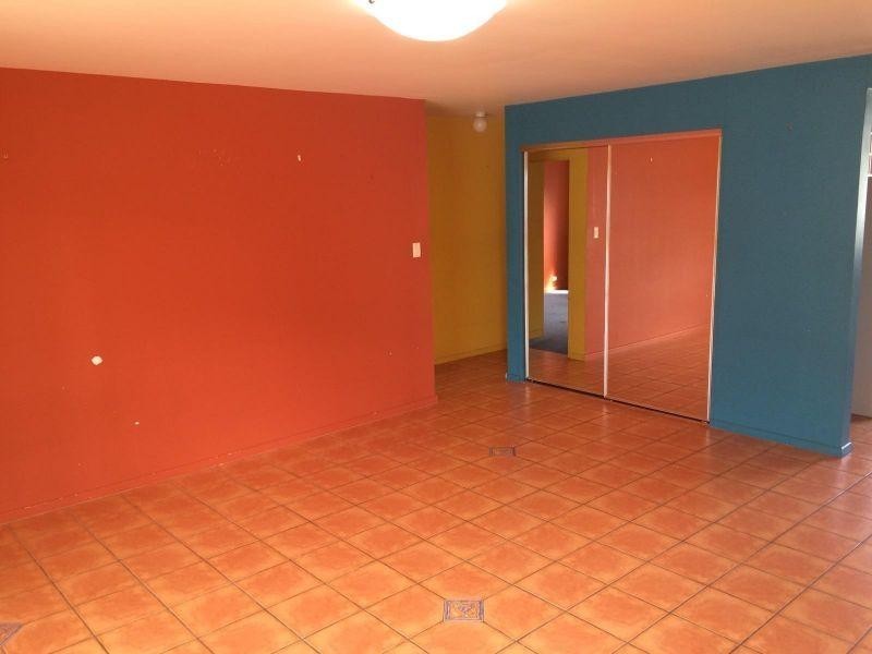 2/14 Crown Street, Holland Park West QLD 4121