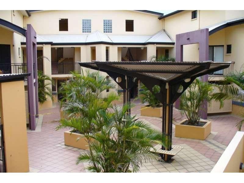 9/13 Vectis Street, Norman Park QLD 4170